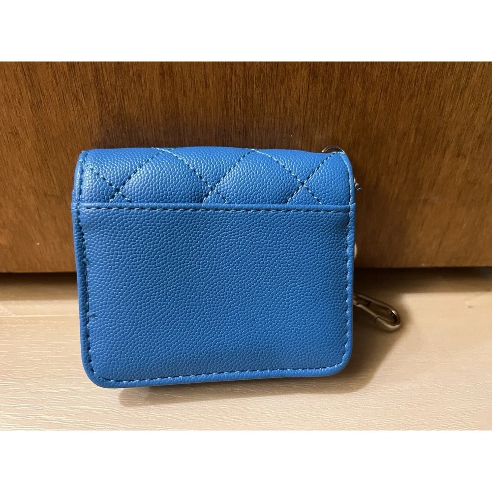 Steve Madden BWren Card Holder Wallet In‎ Royal Cobalt Blue Keychain ID Case